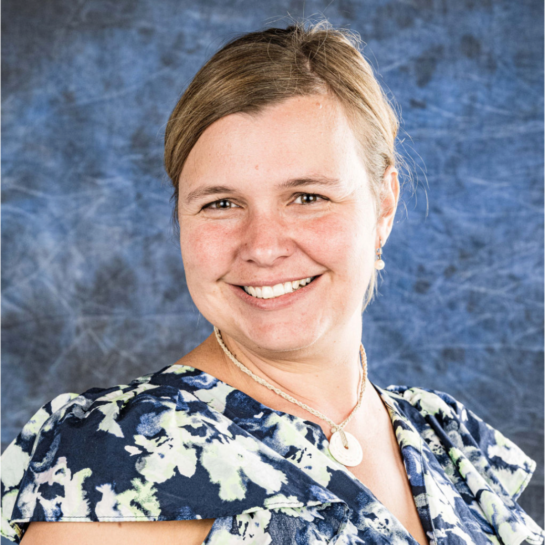 Kelly McGreggor Headshot